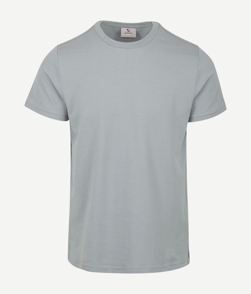 Suitable t-shirt ono steel