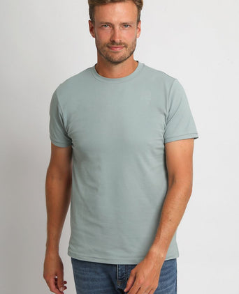 Suitable t-shirt ono steel