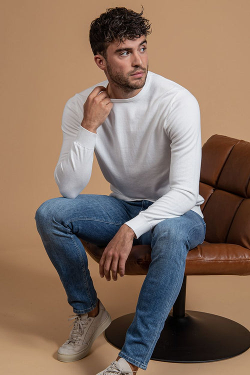 Suitable trui o-hals wit