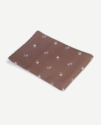 Suitable zijde pochet bloem bruin