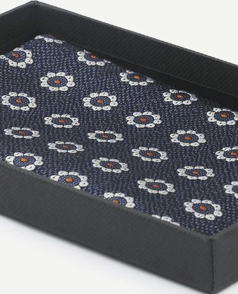 Suitable zijde pochet bloem donkerblauw