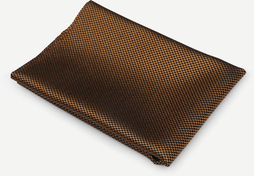 Suitable zijde pochet cognac