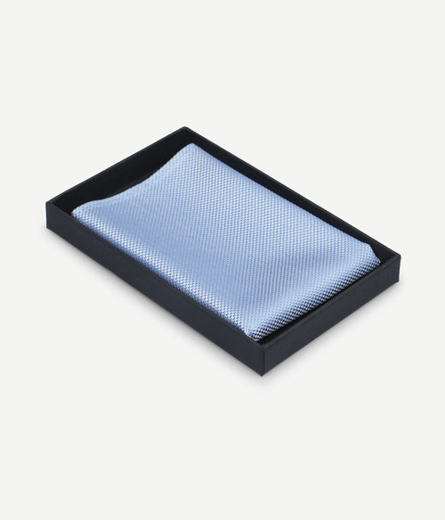 Suitable zijde pochet lichtblauw