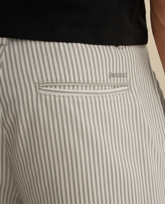 Relaxed short stripes beige