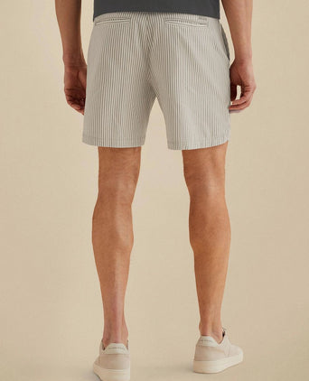 Relaxed short stripes beige