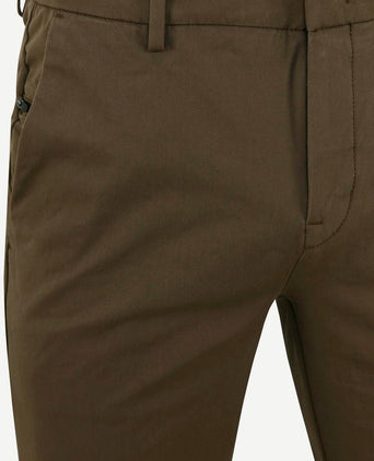 Vanguard v12 chino khaki bruin | Slim-fit