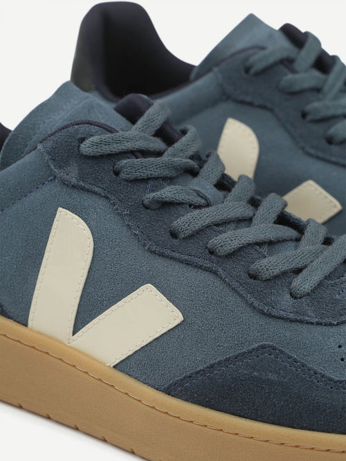 Veja sneakers v-90 suede blauw