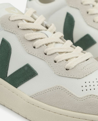 Sneakers v-90 groen
