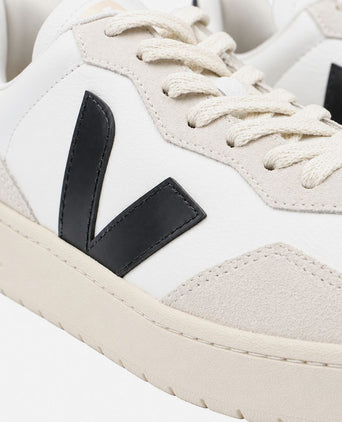 Sneakers v-90 zwart