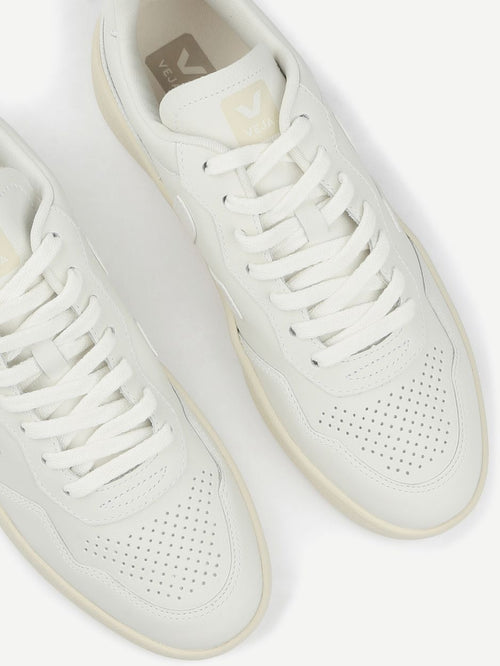 Sneakers v-90 wit