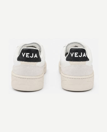 Sneakers v-90 zwart