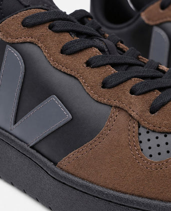 Sneakers v-10 bruin zwart