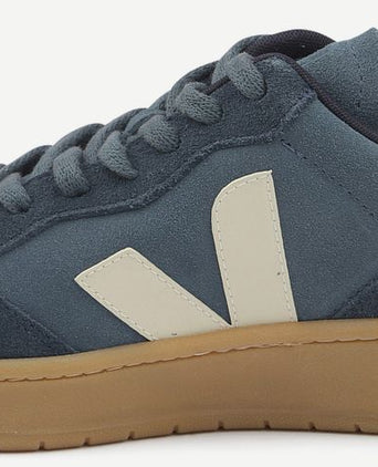Veja sneakers v-90 suede blauw