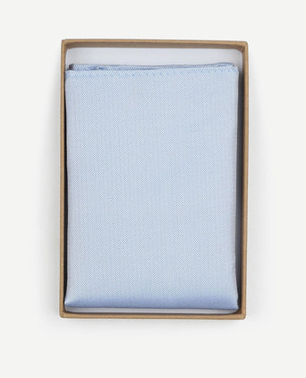 Suitable zijde pochet lichtblauw