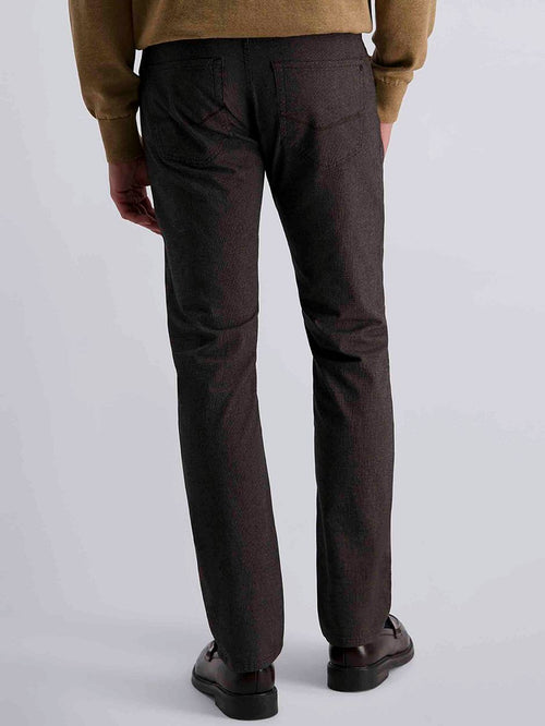 Broek Lyon tapered print bruin