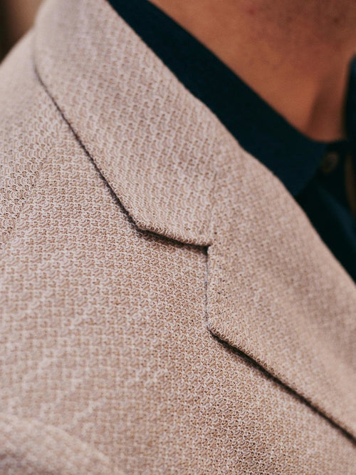 Soft knitted colbert beige