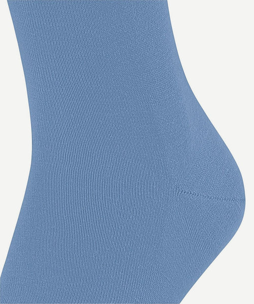 Falke airport sok blauw