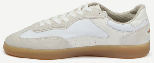 Sneakers park wit