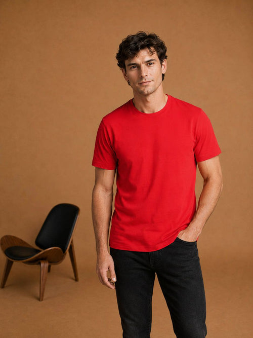 The steve t-shirt rood