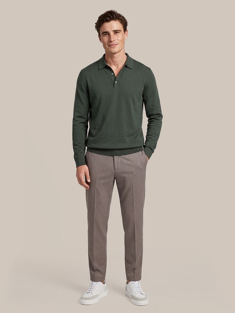 Compact cotton poloshirt donkergroen met riem suede bruin, aiden pantalon houndstooth tabacco en witte sneaker