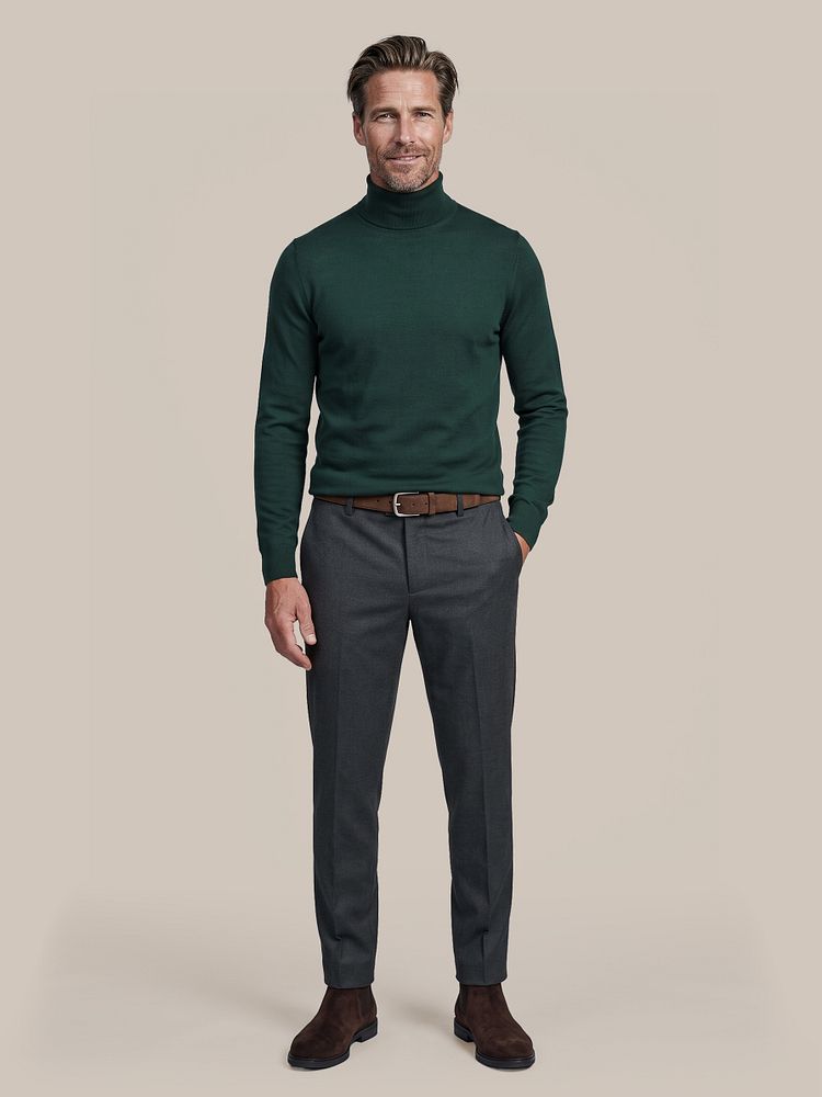 Merino coltrui donkergroen met riem suede bruin, aiden pantalon houndstooth forest en chelsea boot suede bruin