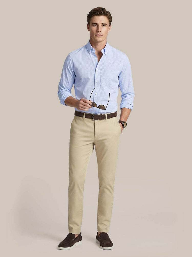 Azul loafers bruin met Chino fleming ecru, Overhemd checks blauw roze en Riem suède leer bruin