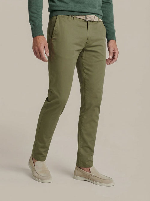 Chino Plato light olive