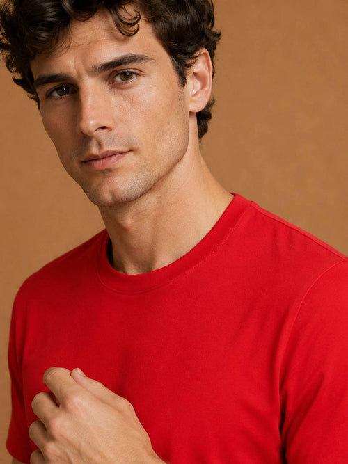 The steve t-shirt rood