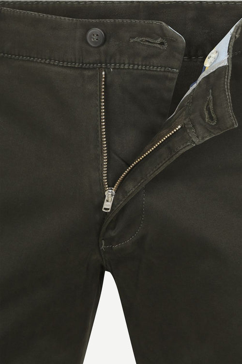 Steppin' Out chino newbury olive | Slim-fit