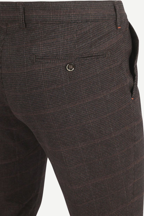 Suitable chino Pico pleat ruiten bruin
