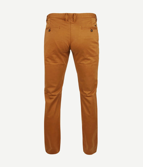 Suitable chino sartre caramel