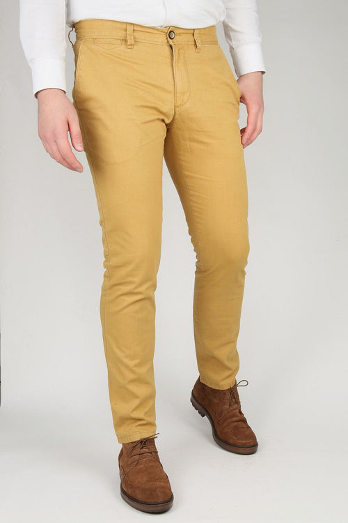 Suitable chino sartre oker