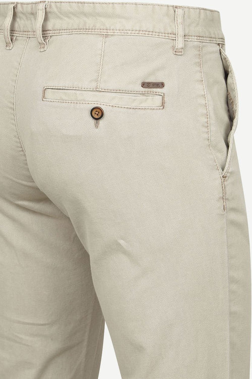 Suitable chino sartre Oxford sand