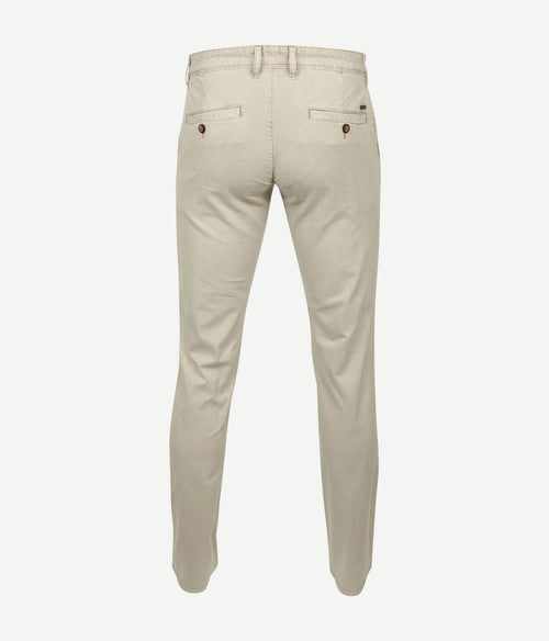 Suitable chino sartre Oxford sand