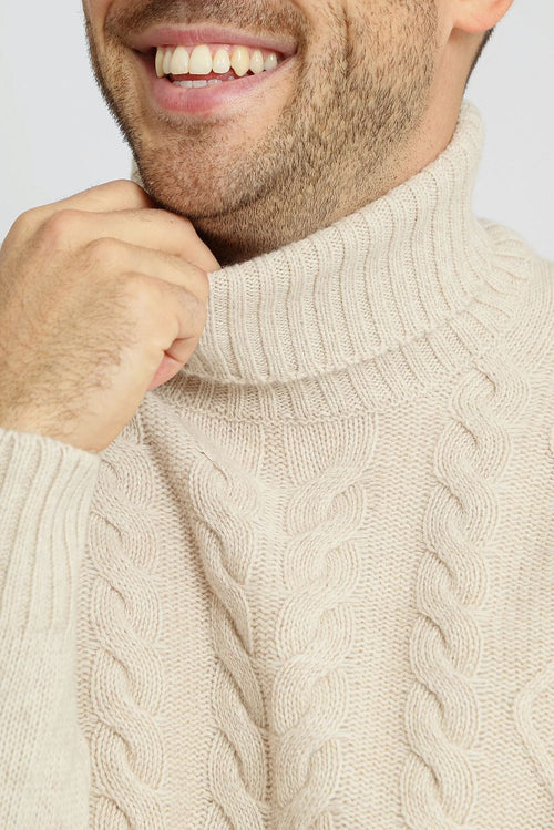 Suitable coltrui cable wol ecru | Slim-fit