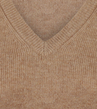 Damestrui v-hals lamswol camel