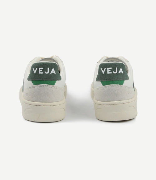 Sneakers v-90 groen