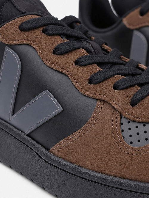 Sneakers v-10 bruin zwart